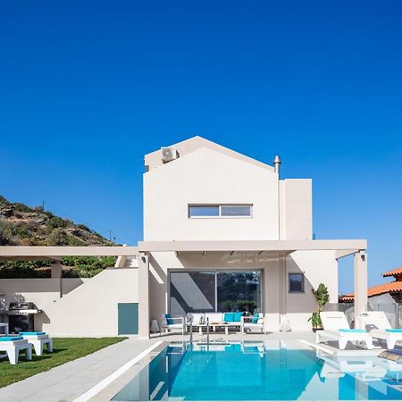 Villa Ligaria Pinnacle المظهر الخارجي الصورة
